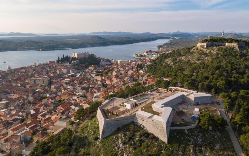 Apartman Šibenik Esterno foto